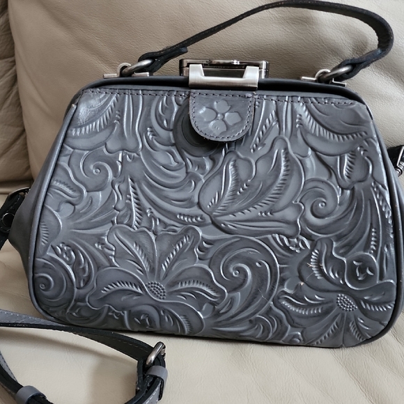 Patricia Nash Handbags - Patricia Nash Gray Floral Embossed Leather Crossbody